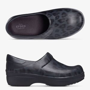 Crocs™ Women's Black/ Leopard Neria Pro II Graphic Clogs